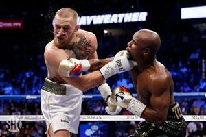 Mayweather l-a făcut KO pe McGregor