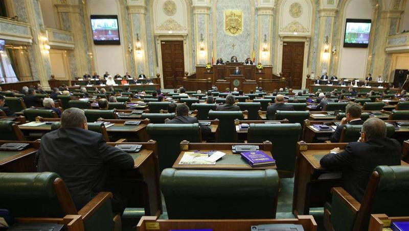 Senatorii PNL şi-au votat noul lider. Cine a fost ales să conducă grupul parlamentar al liberalilor