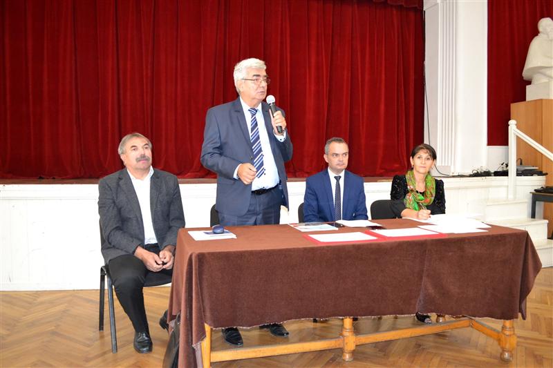 Sună clopoţelul, iar peste 100 de şcoli din Cluj nu au autorizaţie de funcţionare 