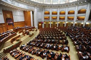 Cum explică deputaţii PSD necesitatea referendumului