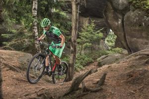 Un tur ciclistic impune restricţii de circulaţie în Cluj