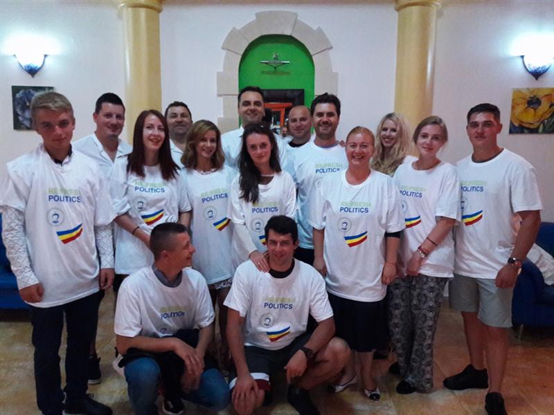 PMP Cluj, cea mai numeroasă delegație la şcoala de vară a partidului