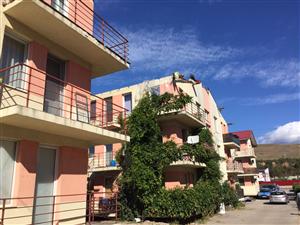 Familii sub cerul liber. Ce soluții s-au găsit pentru apartamentele din Florești rămase fără acoperiș GALERIE FOTO