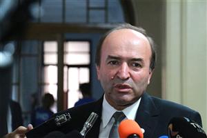 Tudorel Toader, despre dosarul „Insula Belina”: Legalitatea unei HG nu o verifică procurorul, ci judecătorul în contencios administrativ