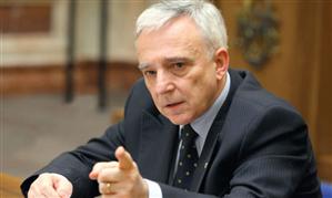 Isărescu: Daţi-mi voie să mă retrag, să plec acasă, adică la bancă şi să am grijă de ROBOR