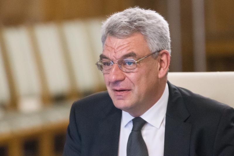 Premierul Mihai Tudose anunţă ”o mini remaniere