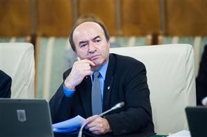 Toader: Este finalizat proiectul de lege pentru modificarea legilor justiţiei