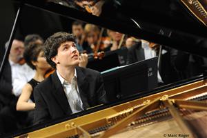 Toamna Muzicală Clujeană. Un recital de pian cu casa închisă şi două cvartete clujene 