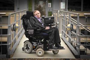 Avertismentul lui Stephen Hawking. Inteligenţa artificială, un pericol pentru omenire