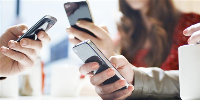 Compania care va implementa RO ALERT. Sistemul avertizează utilizatorii pe telefon despre un pericol iminent