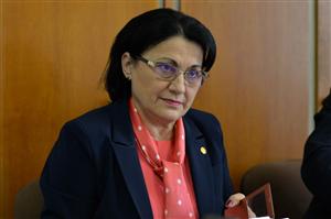 Ecaterina Andronescu a fost audiată la DNA