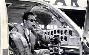 Regele Mihai I, un destin apropiat de aviație. IMAGINI DE COLECŢIE 