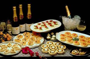 Sfaturile nutriţioniştilor pentru masa de Revelion 