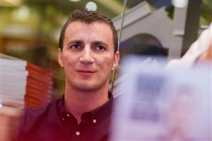 Godină, despre agentul pedofil: 