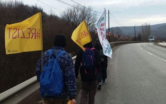 Cluj-Bucureşti pe jos, pentru Legile Justiţiei. Finalul zilei a cincea: 