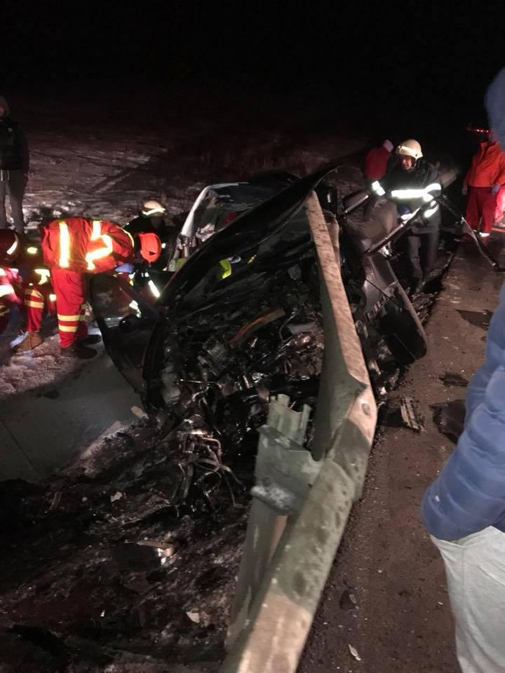 Accident pe centura Clujului. A scăpat cu viaţă după ce parapetul metalic a intrat prin parbriz FOTO