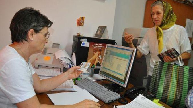 Salarii mărite cu 35% pentru funcționarii din Ministerul Agriculturii care se ocupă de banii europeni