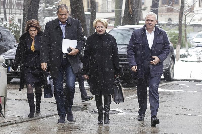 Al treilea guvern PSD-ALDE îşi testează susţinerea în Parlament