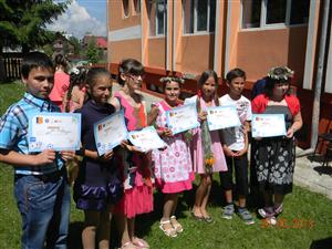 La doi pași de Cluj se învață ca acum 200 de ani. Fără grup sanitar, fără apă curentă