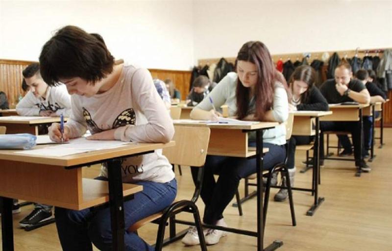 Calendarul SIMULĂRILOR pentru Evaluarea Naţională şi Bacalaureat 2018