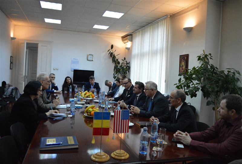 Românii plecați în SUA vor să ridice un spital american la Cluj