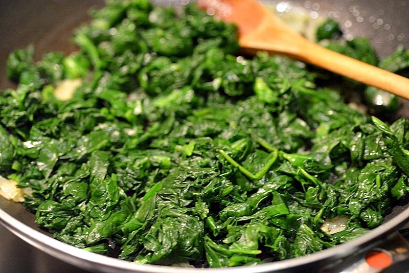 Spanacul, aliment minune pentru slăbit. Slăbeşti până la 5 kg în 5 zile