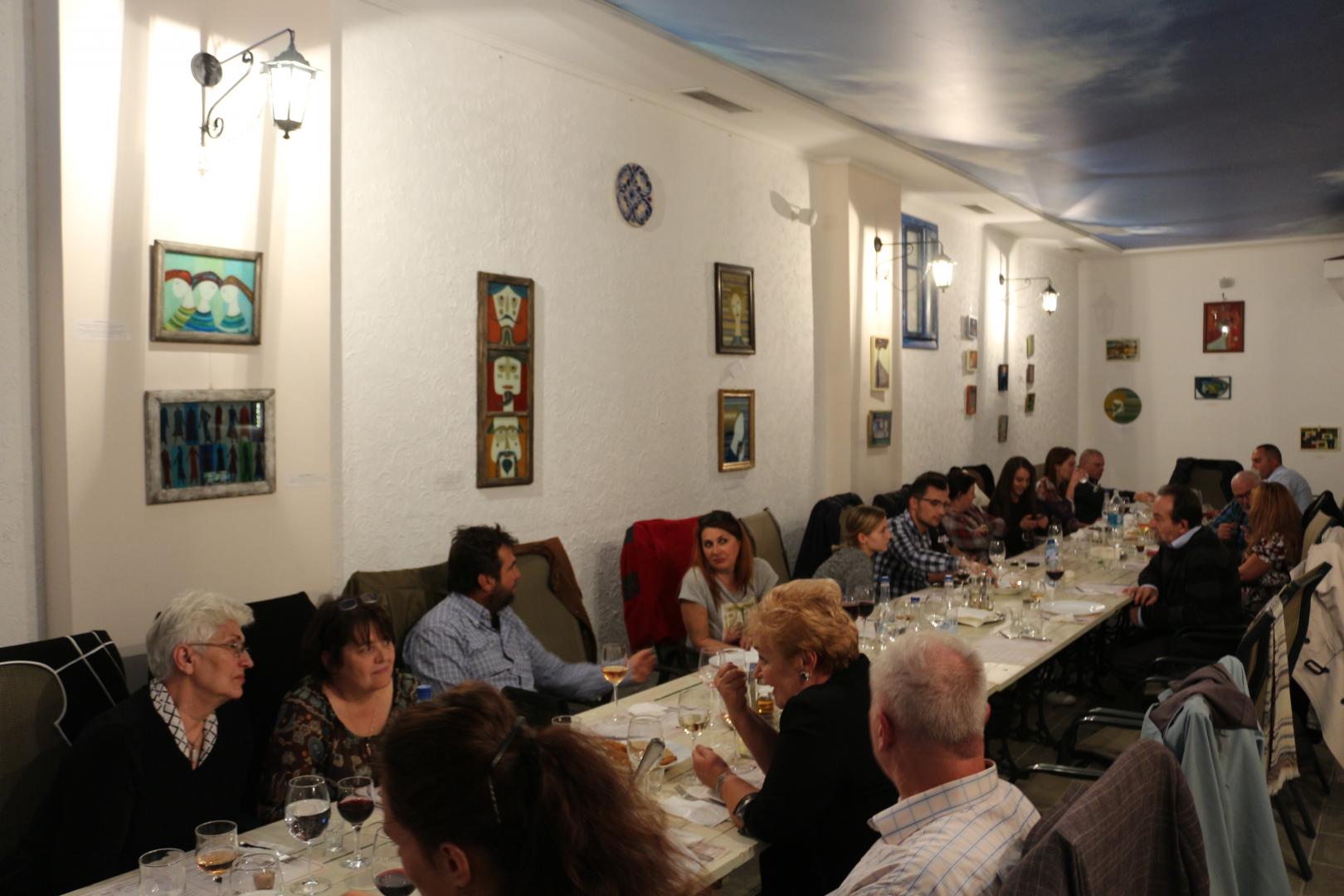 Un ecuadorian îndrăgostit de Cluj a deschis un restaurant…în clădirea Operei Naţionale