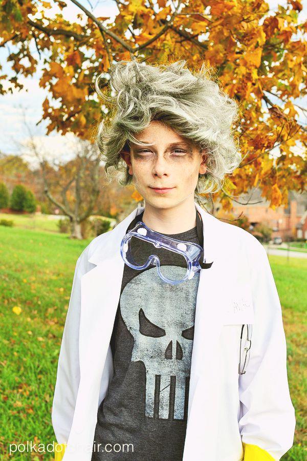 Costumul de Halloween: îl închiriezi sau ți-l faci singur?