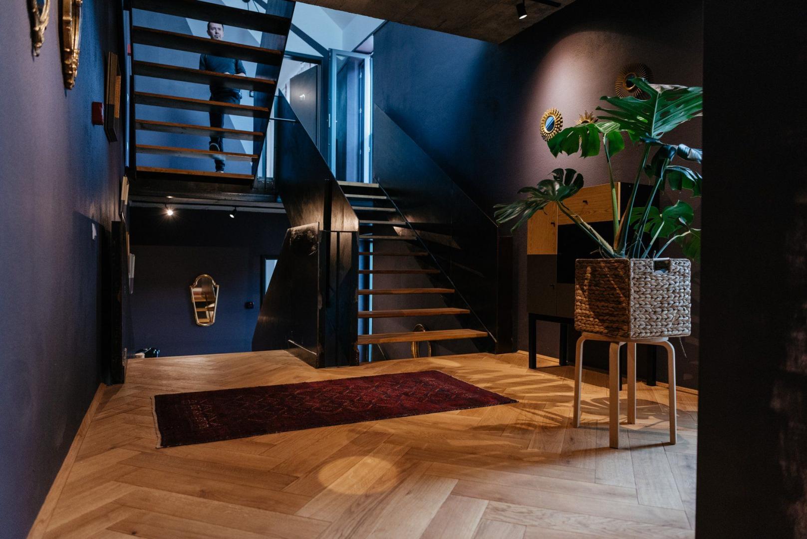 Camino, ca Pasărea Phoenix. Din restaurant, rețea de boutique hoteluri