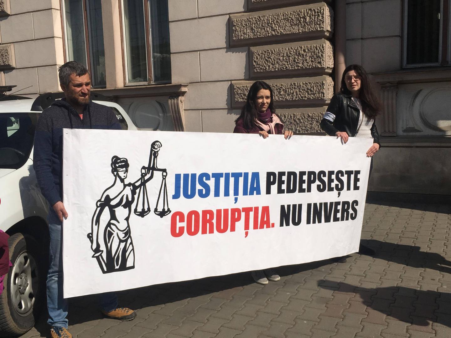 Protestul magistraţilor continuă la Cluj