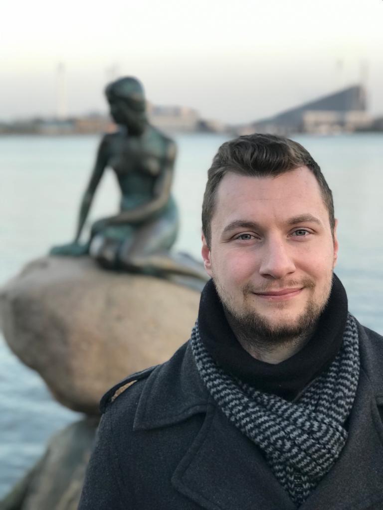 Mike Nimród, tânăr specialist în dreptul IT: “Protecția datelor nu este un aspect colateral, trebuie să meargă în paralel cu business-ul”
