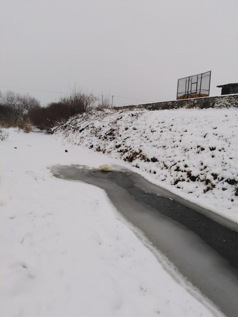 S-au format poduri de gheață pe râurile din Cluj. Există pericol de inundații