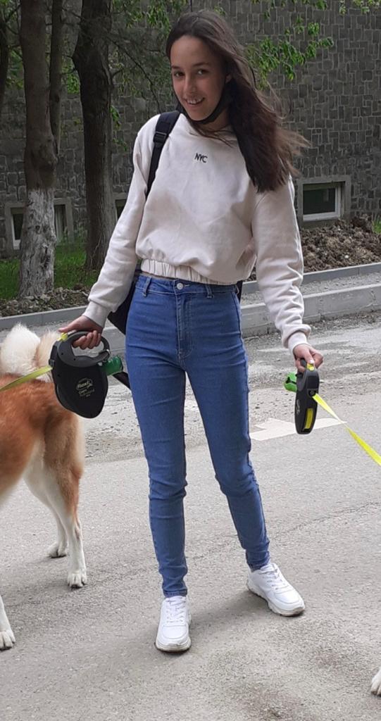 Adolescentă de 14 ani din Cluj dată DISPĂRUTĂ. Ați văzut-o?