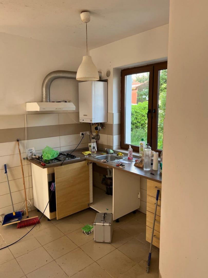 CHIRIE GRATIS în Cluj! O doamnă oferă o casă cu 3 camere timp de 1 an