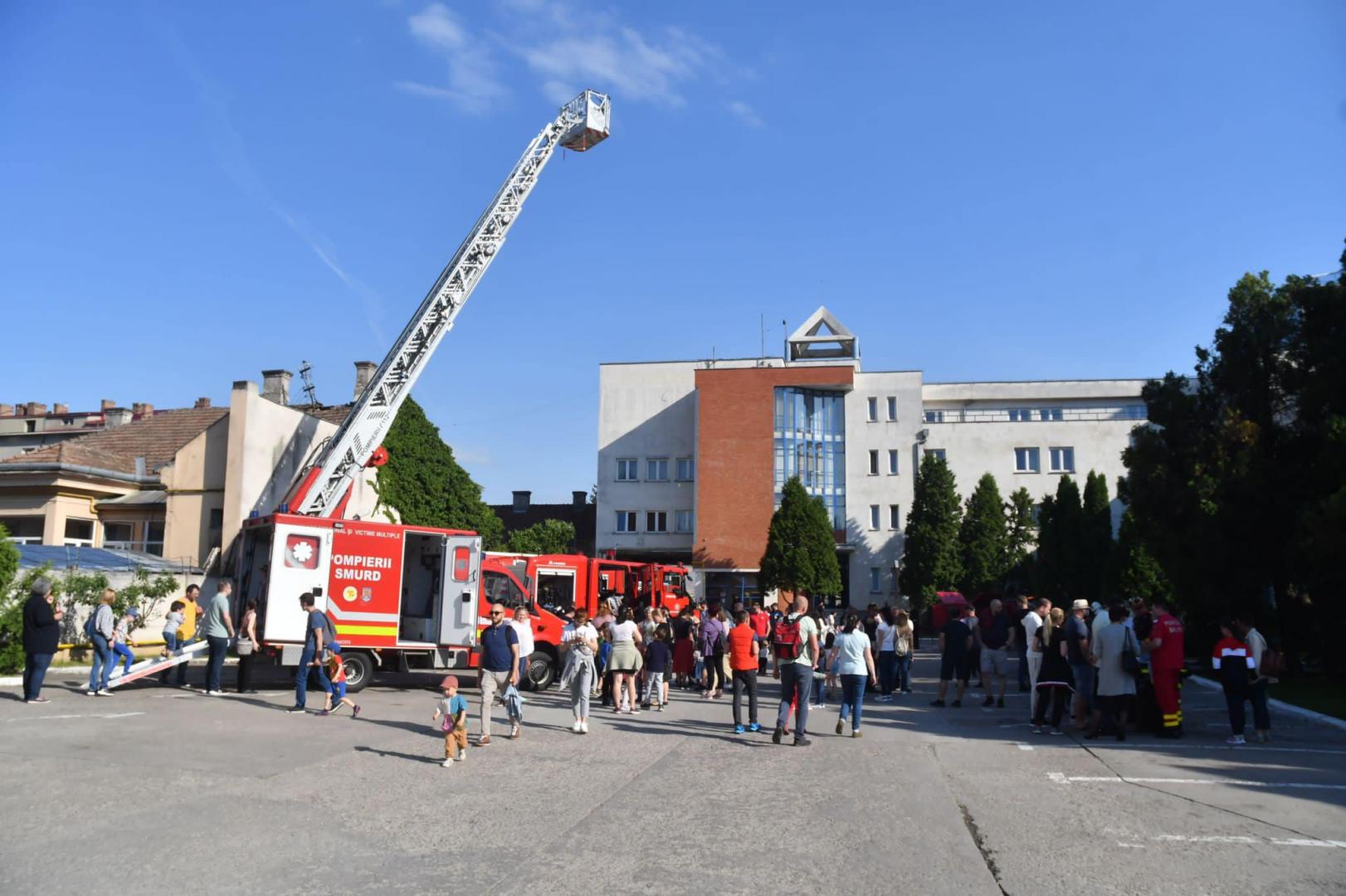 174 de ani de când 166 de ostaşi pompieri au luptat împotriva celor aproape 6.000 de soldaţi otomani / Ziua Porților Deschise la detaşamentele pompier