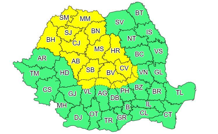 Nu scăpăm de vremea rea! COD GALBEN de FURTUNI în Cluj