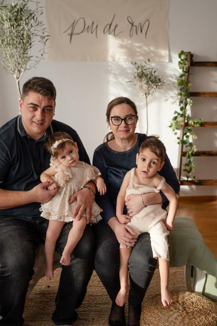 1,2 milioane de euro - prețul pus pe viața unui bebeluș de un an și 6 luni și a fratelui său. Cum îi poți ajuta