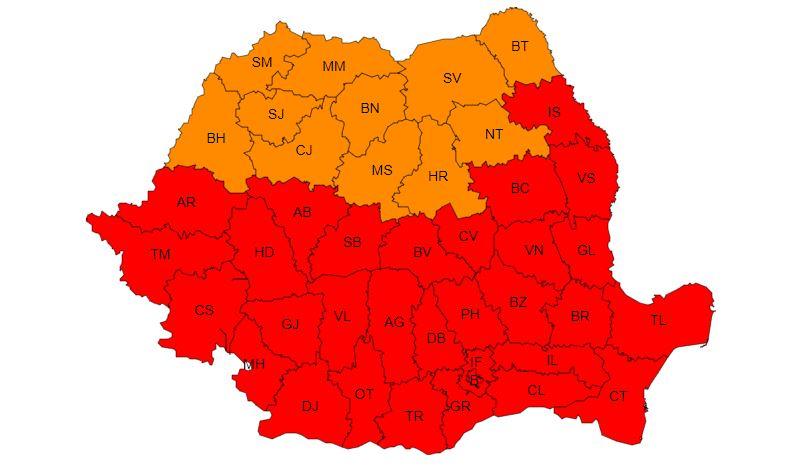 CODUL ROȘU de caniculă, PRELUNGIT în aproape toată țara. Se anunță temperaturi de până la 42 de grade la umbră