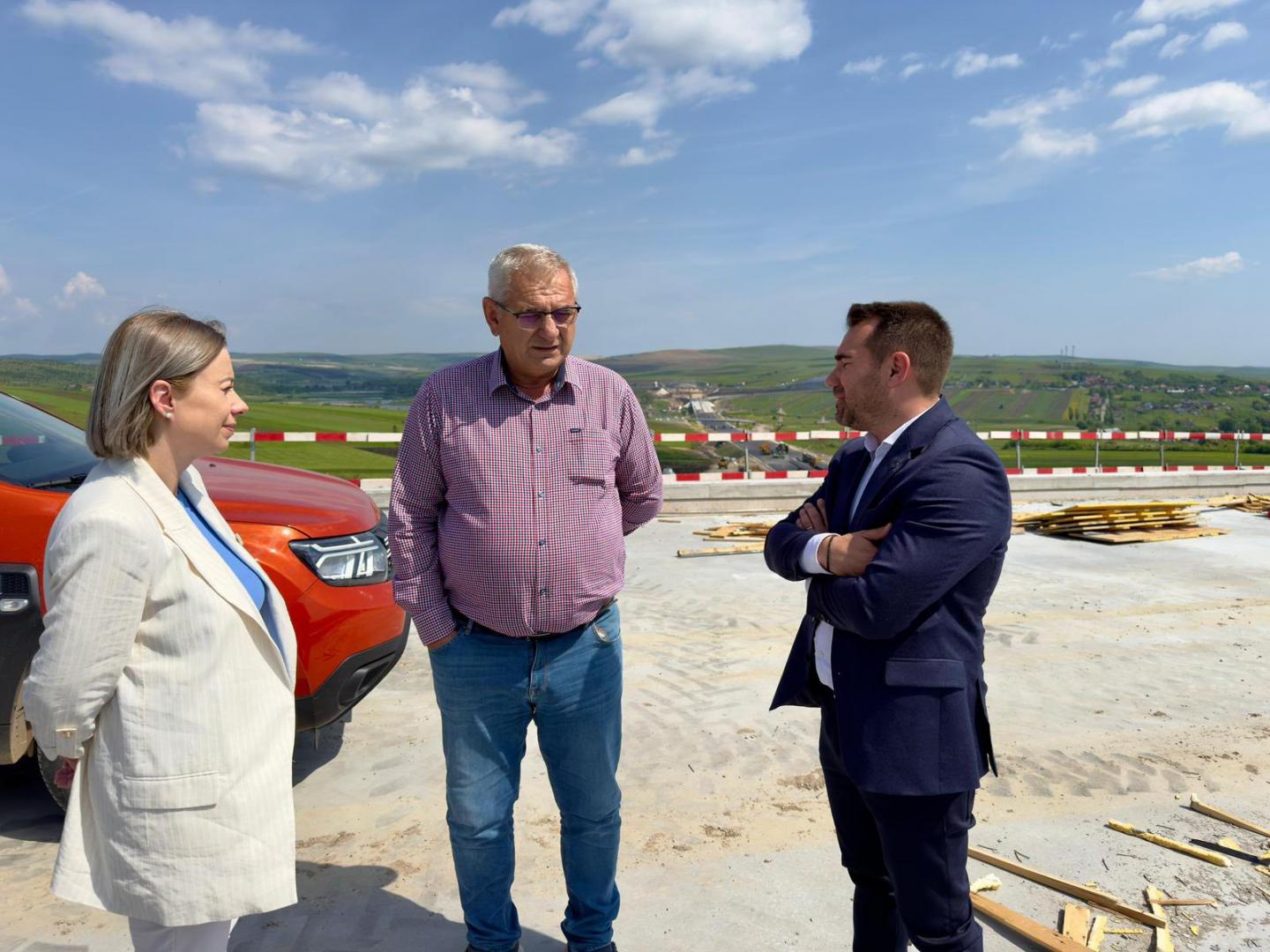 Când va fi gata Drumul Expres Tureni - Autostrada Transilvania. Prefectul Maria Forna a aflat vestea în timp ce se afla pe șantier