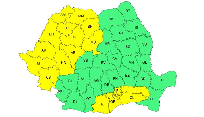 Weekend cu vreme la extreme! Clujul, sub atenționări Cod Galben de CANICULĂ și FURTUNI
