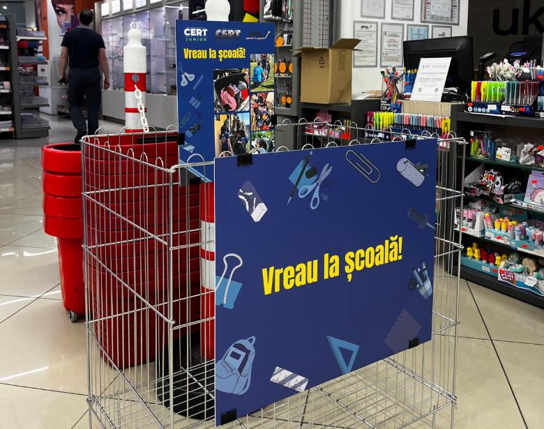 Voluntarii CERT Transilvania, cu ghiozdanele pline, spre copiii din Apuseni: "Înseamnă mai mult decât rechizite – înseamnă speranță, încredere și