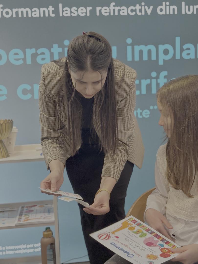 Screening oftalmologic pentru copii, oferit gratuit de Clinicile Dr. Holhoș &icirc;n Iulius Mall