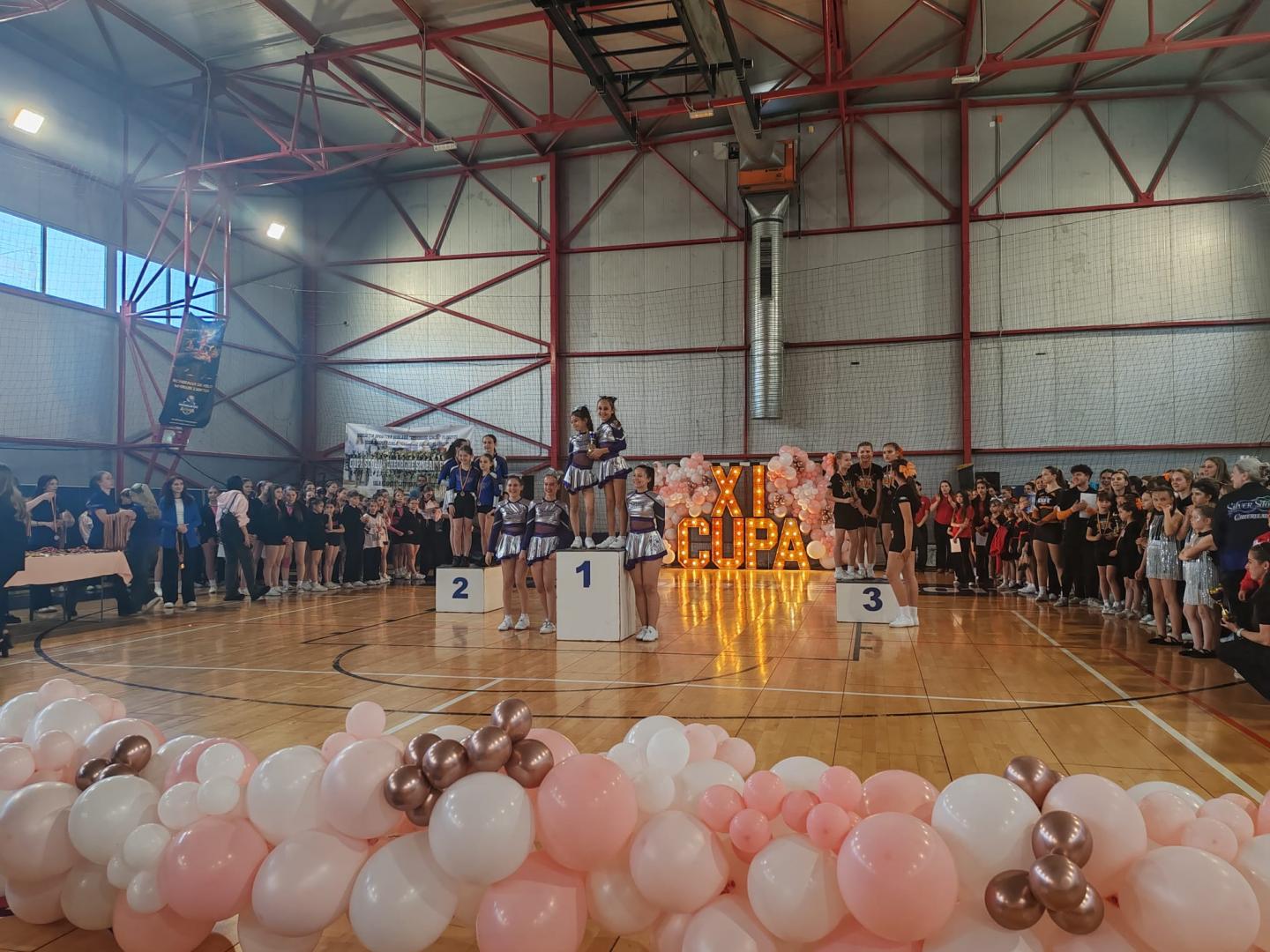 Floreștiul, capitala cheerleadingului: 400 de sportivi au făcut spectacol la Cupa &bdquo;Gheorghe Șincai&rdquo;