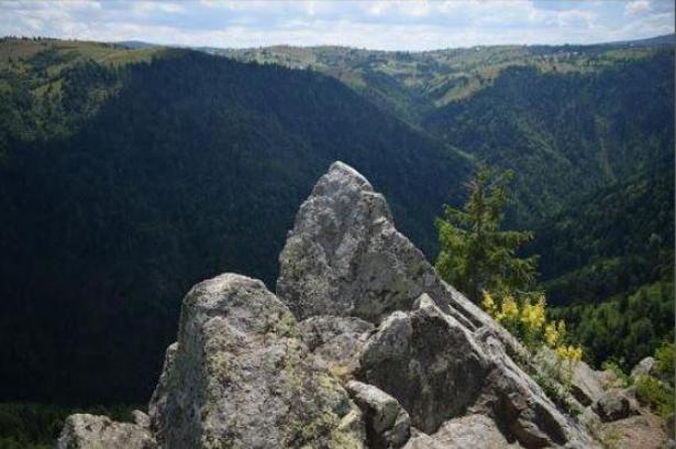 Peisaje de poveste la doi pași de Cluj. Trei locuri perfecte pentru o escapadă de toamnă