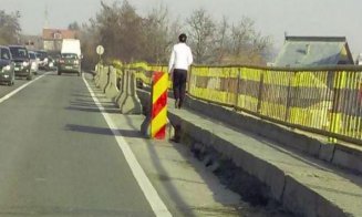 Podul nimănui, un "pericol iminent privind siguranţa traficului"