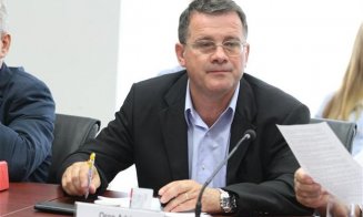 Se întorc pensiile speciale pentru aleşii locali. Horia Nasra: "Nu cred că România sărăceşte"