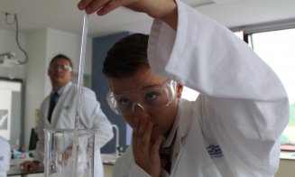 Încep înscrierile la Royal School in Transylvania, şcoală acreditată Cambridge