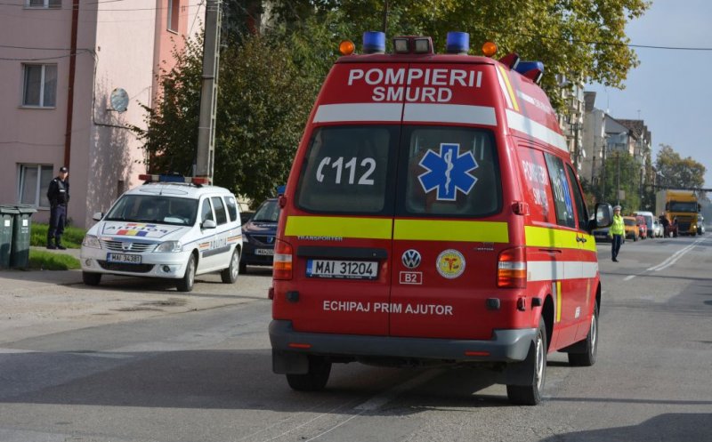 Tânărul care şi-a împins bunica de la etajul 10 suferă de schizofrenie paranoidă
