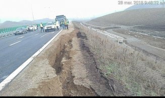 Probleme pe lotul 4 al autostrăzii Sebeș-Turda: taluzul a luat-o la vale, iar asfaltul e fisurat