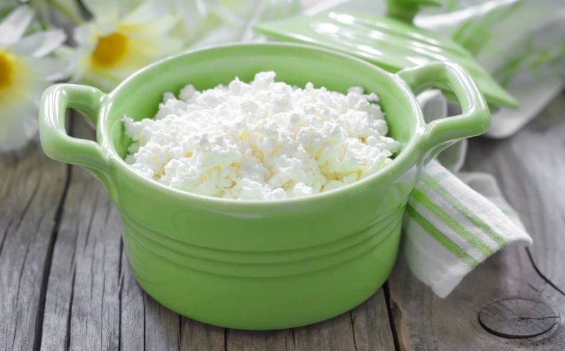 Dieta cu brânză de vaci. Trei variante de reţete cu care slăbeşti până la 5 kg în 5 zile